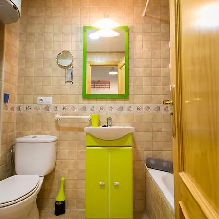 Holidays2malaga Ollerias Appartement *